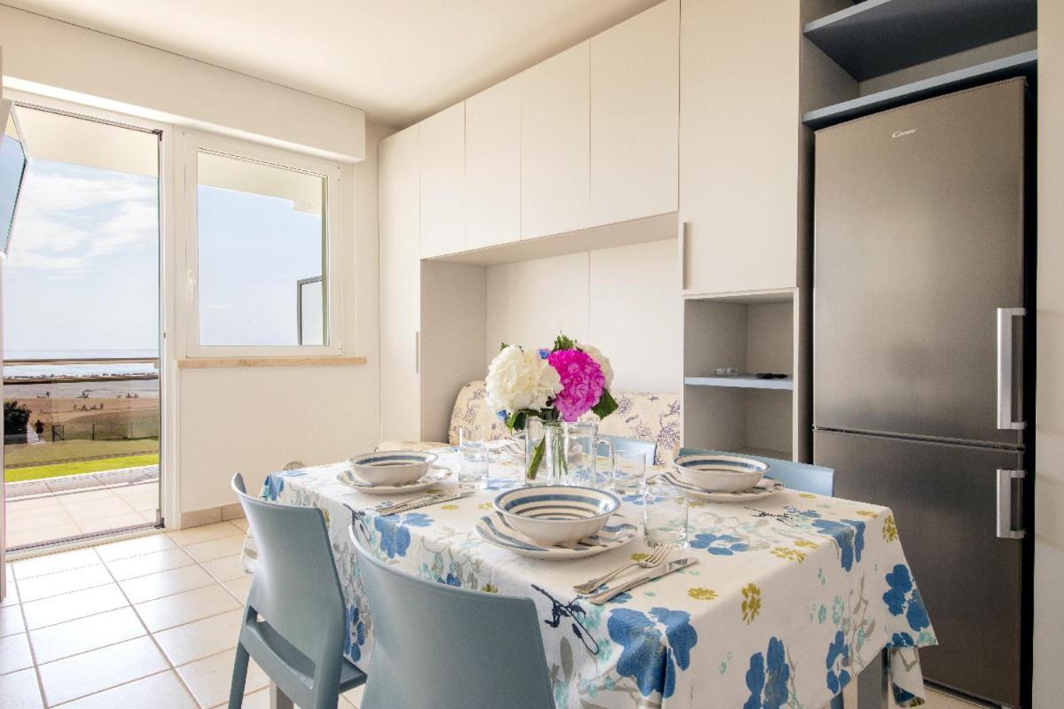 Residence Brezza Di Mare San Benedetto del Tronto Exteriér fotografie