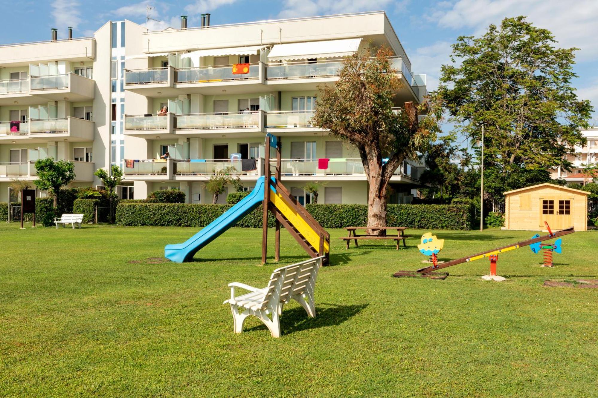 Residence Brezza Di Mare San Benedetto del Tronto Exteriér fotografie